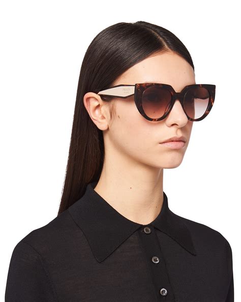 prada fashion sunglasses